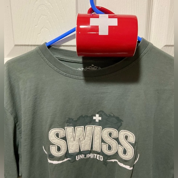 Swiss T-shirt men XL and red Switzerland mug - Picture 2 of 10
